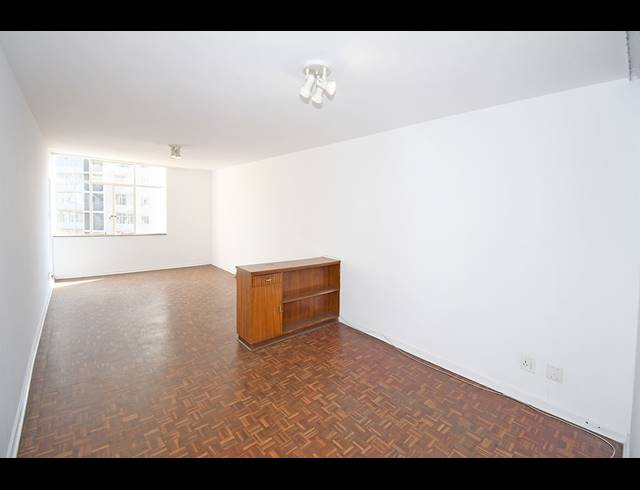 2 BEDROOM APARTMENT FOR SALE IN BEDFORD GARDENS